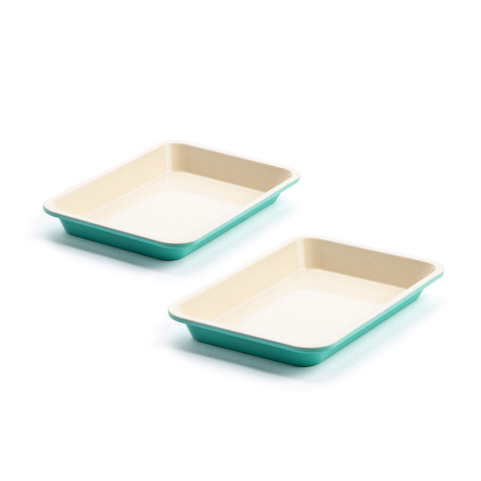 color:turquoise