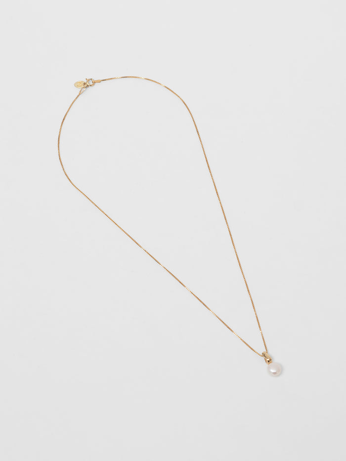 Wolf Circus Timeless Pearl Pendant Necklace in 14k Gold Plated Bronze | Emmy Necklace in Gold-Necklaces-wolfcircus.com