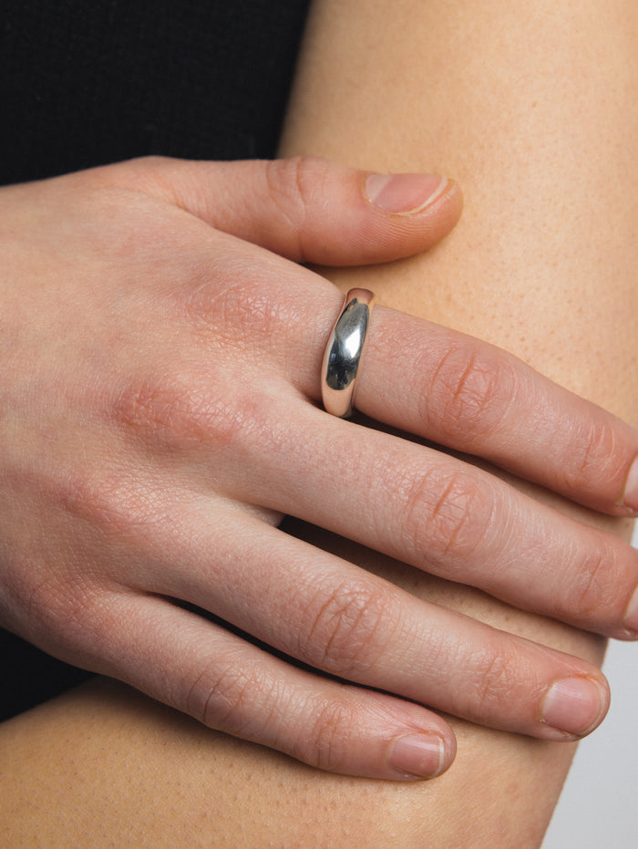 -Rings-wolfcircus.com