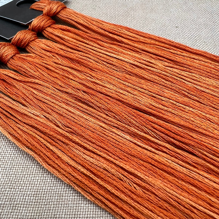 Roxy Floss Collection 8yd Clownfish