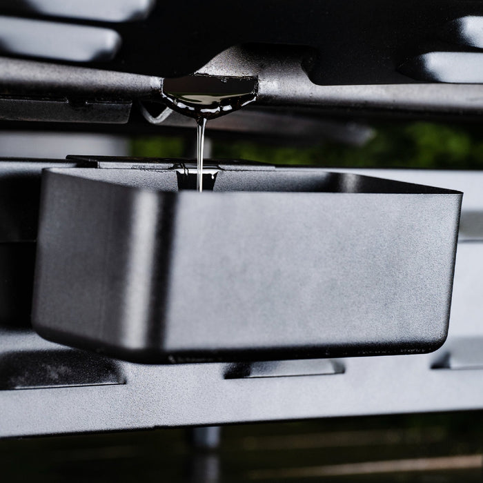 Rear Grease Management is perfect for easy cleanup.