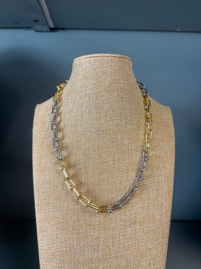 Link Up Mix Necklace