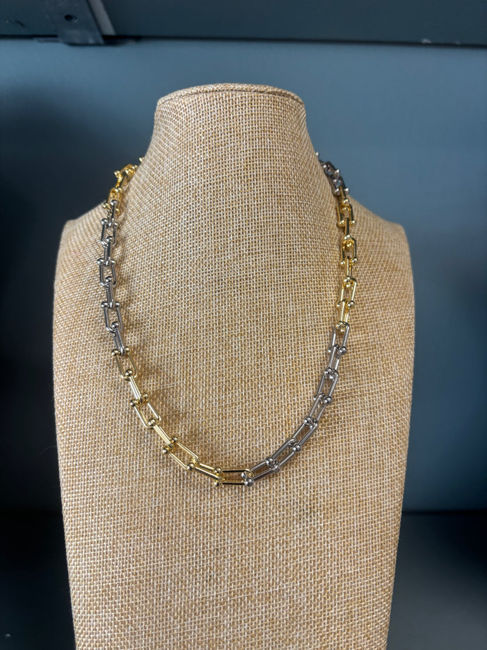 Link Up Mix Necklace