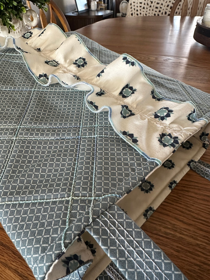 A Ruffled Serger Bag Online Class (REPLAY)