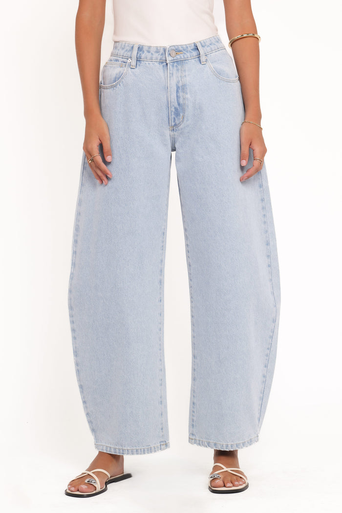Petal and Pup USA BOTTOMS Abrand 95 Barrel Jeans - Kendall