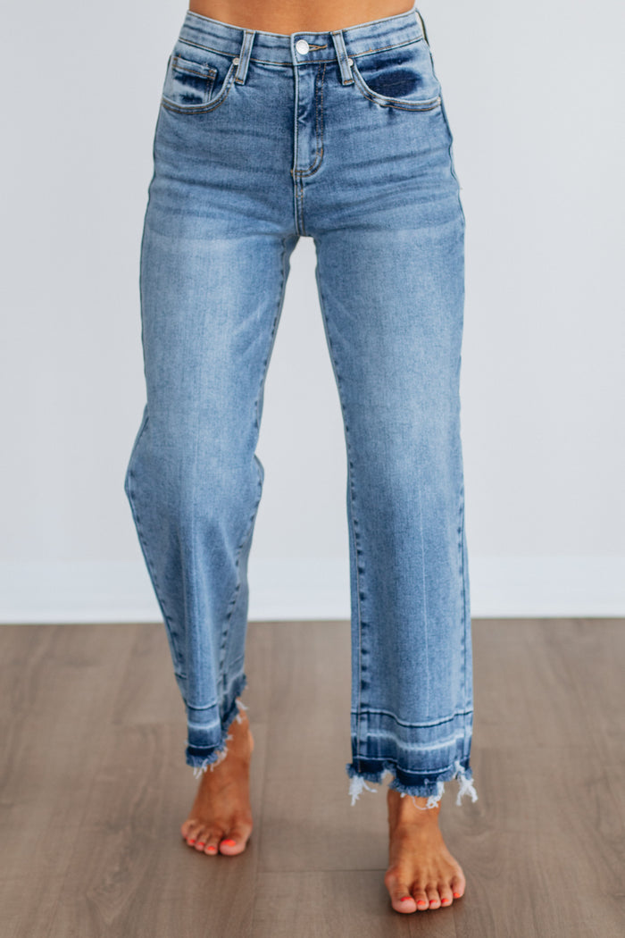 Alessa Saige Jeans