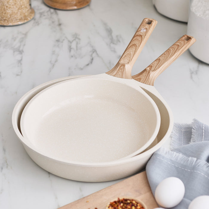 Color: Speckled Cream