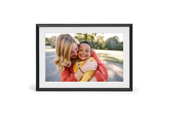 Aura Carver 10.1" Digital Photo Frame with Mat – Clay – view 6