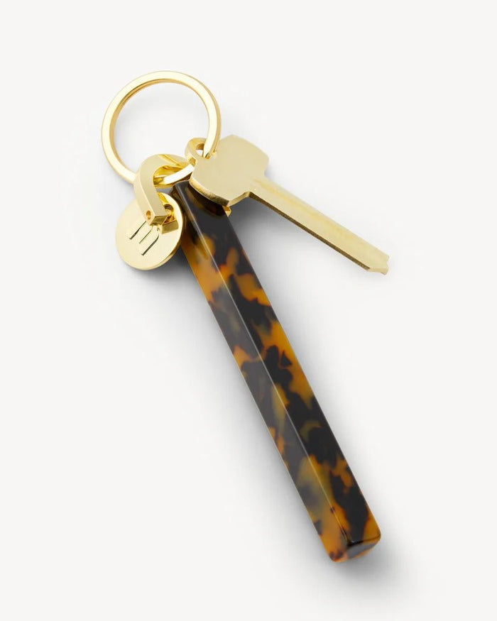 Bar Keychain in Classic Tortoise - Gold