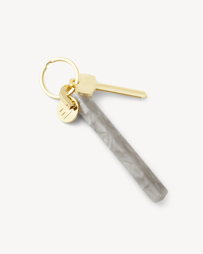 Bar Keychain in Grey Shell (Gold)