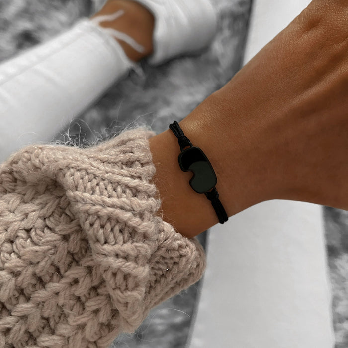 Black Ice Snow Bracelet