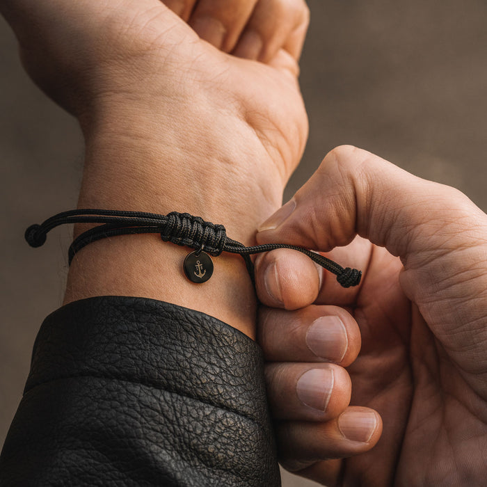 Black Lens Bracelet