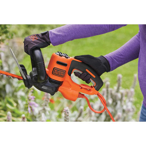 BLACK+DECKER 20in Hedge Trimmer with Saw Blade - BEHTS300