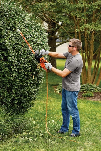 BLACK+DECKER 20in Hedge Trimmer with Saw Blade - BEHTS300