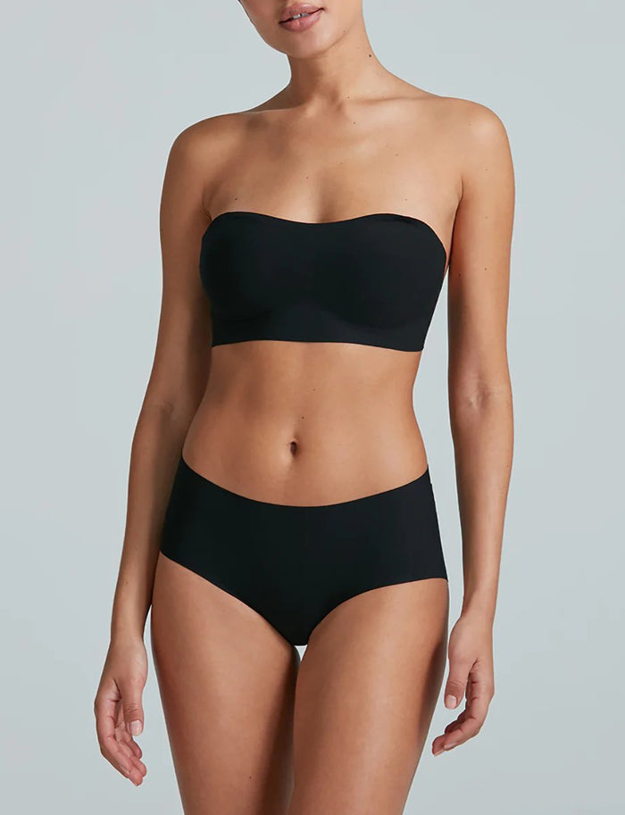 Butter Soft-Support Strapless Bralette in Black