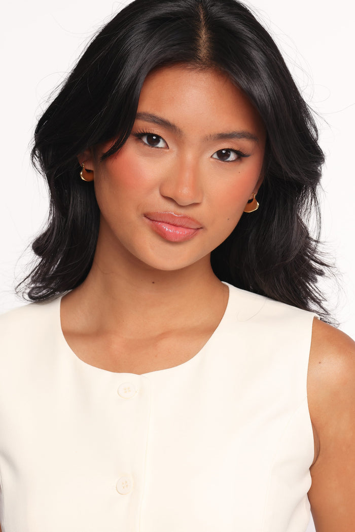 Petal and Pup USA ACCESSORIES Carissa Earrings - Gold One Size