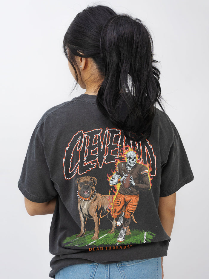 CLEVELAND FOOTBALL v2 - “3 SKULL” PREMIUM T - SHIRT – T-Shirt – Dead Threads Apparel