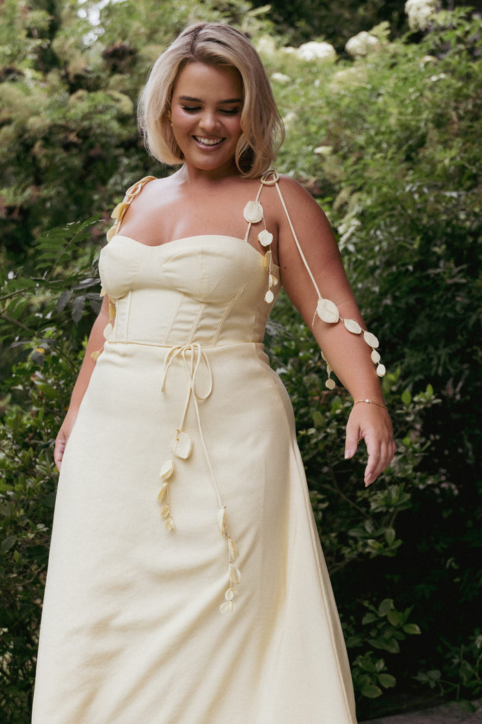 Petal and Pup USA DRESSES Della Midi Dress - Yellow