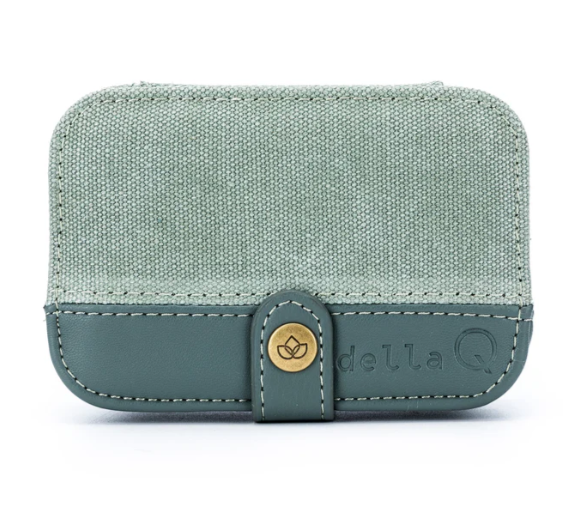 della Q Maker's Buddy Case