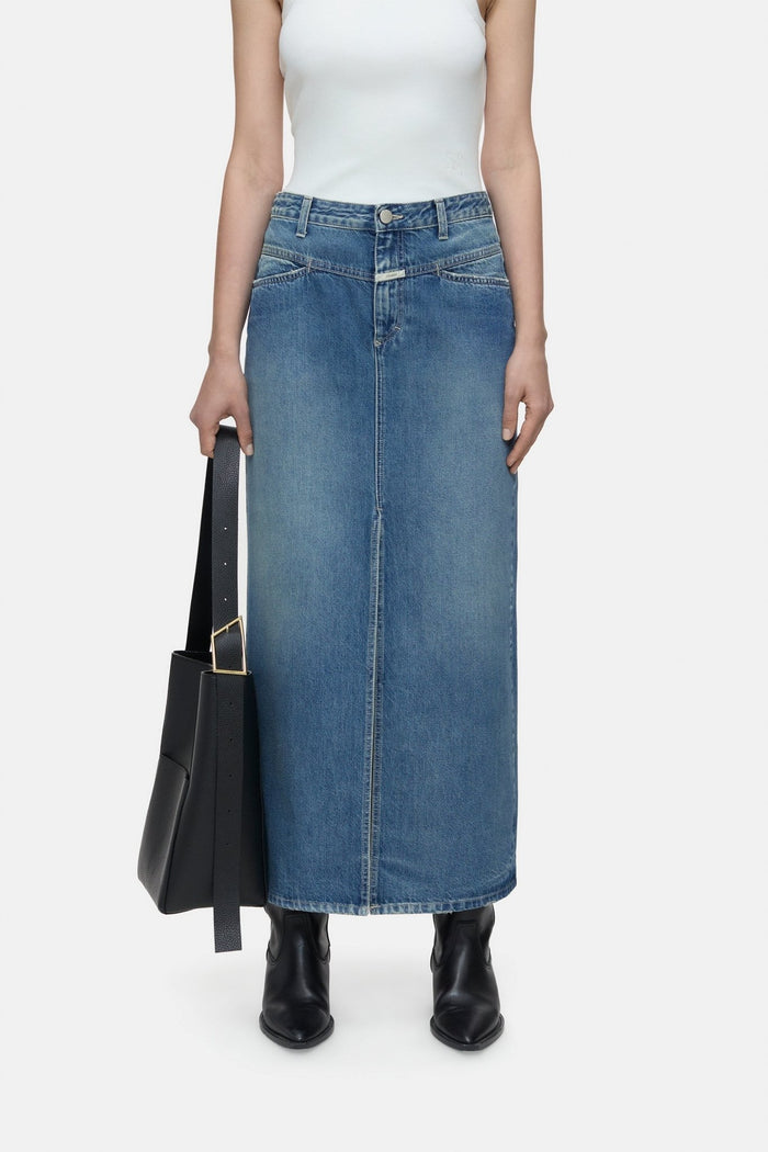 Denim Skirt in Dark Blue