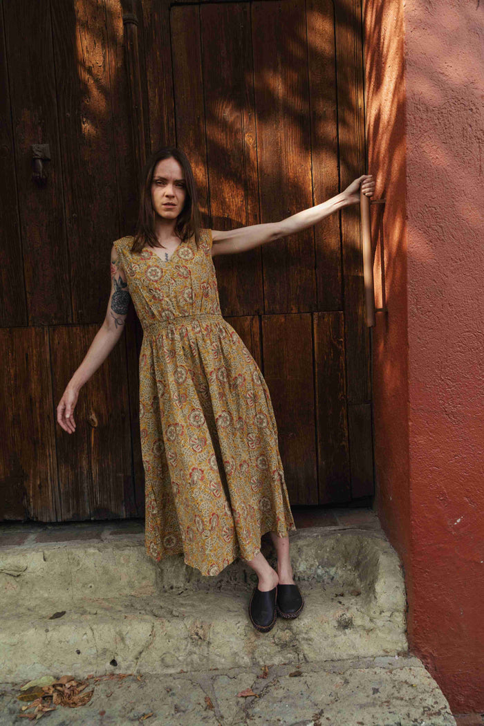 Eesha V Dress in Kalamkari Floral Yellow Sage