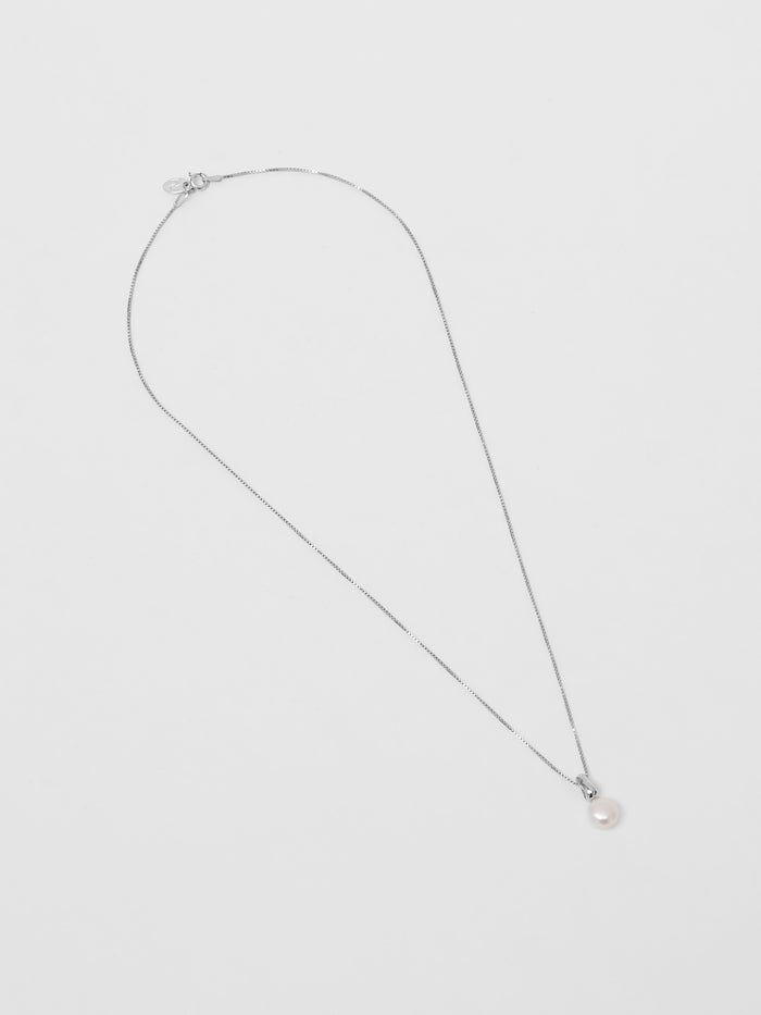 Wolf Circus Timeless Pearl Pendant Necklace in 925 Sterling Silver | Emmy Necklace in Sterling Silver-Necklaces-wolfcircus.com