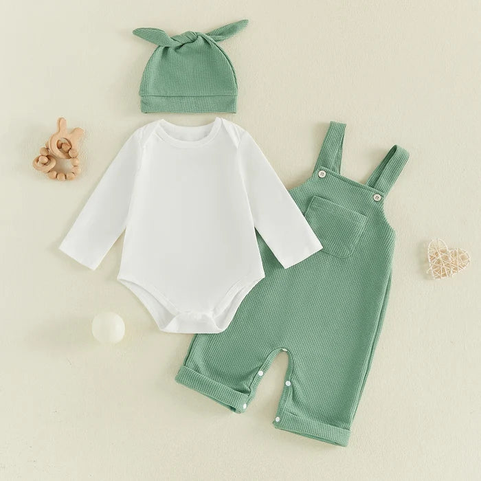 EVERETT Overall Outfit with Beanie