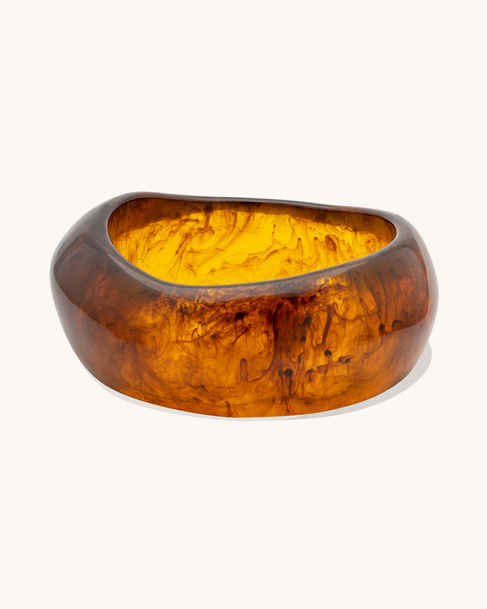 Farrah Bangle