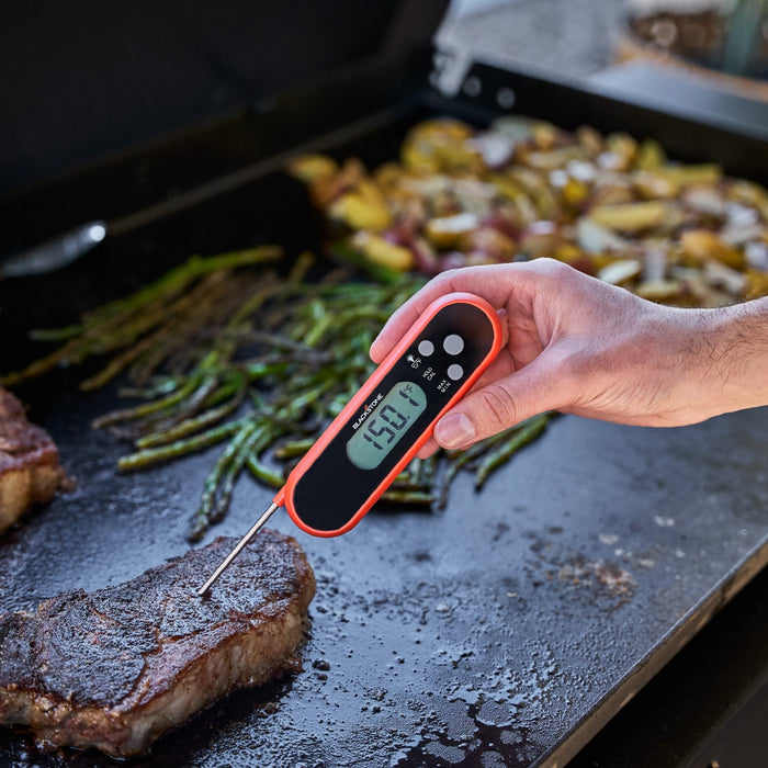 Folding Probe Thermometer - Must - Have Griddle Accessories | Blackstone Products