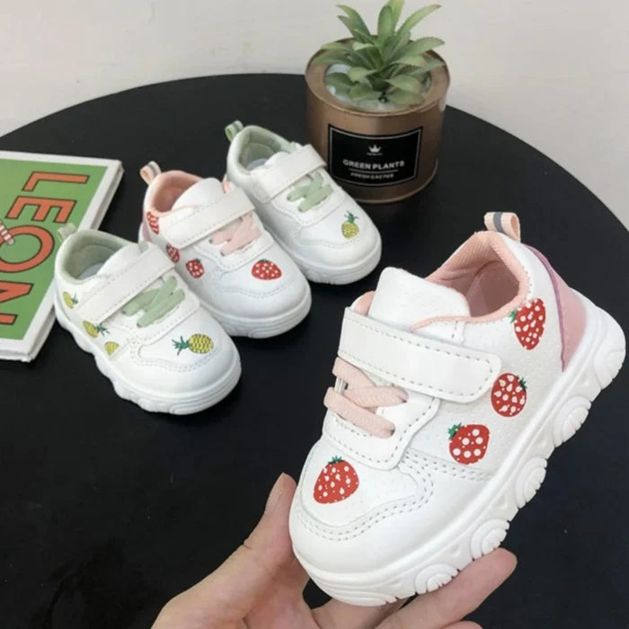FRUIT Sneakers