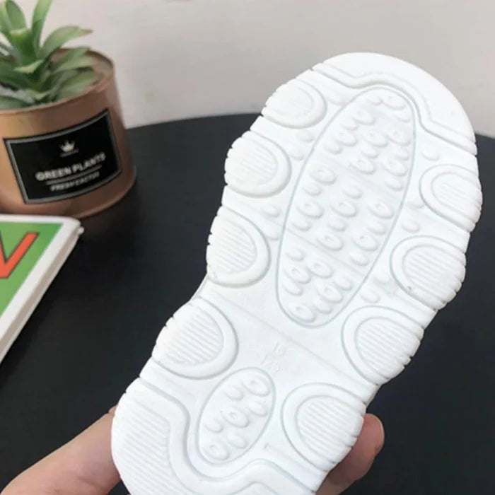 FRUIT Sneakers