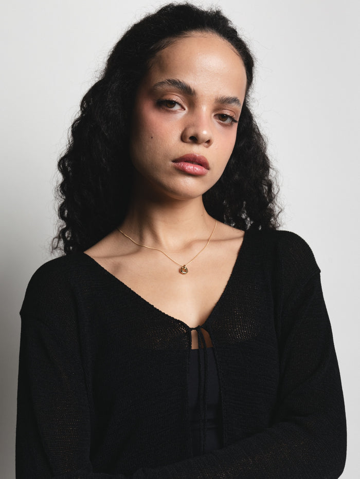 Wolf Circus Oval Pendant Necklace 14k Gold Plated | Recycled Materials | Gigi Necklace in Gold-Necklaces-wolfcircus.com