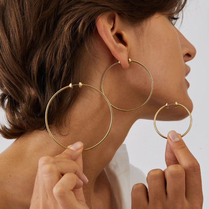 Icon Hoops - Small in Gold