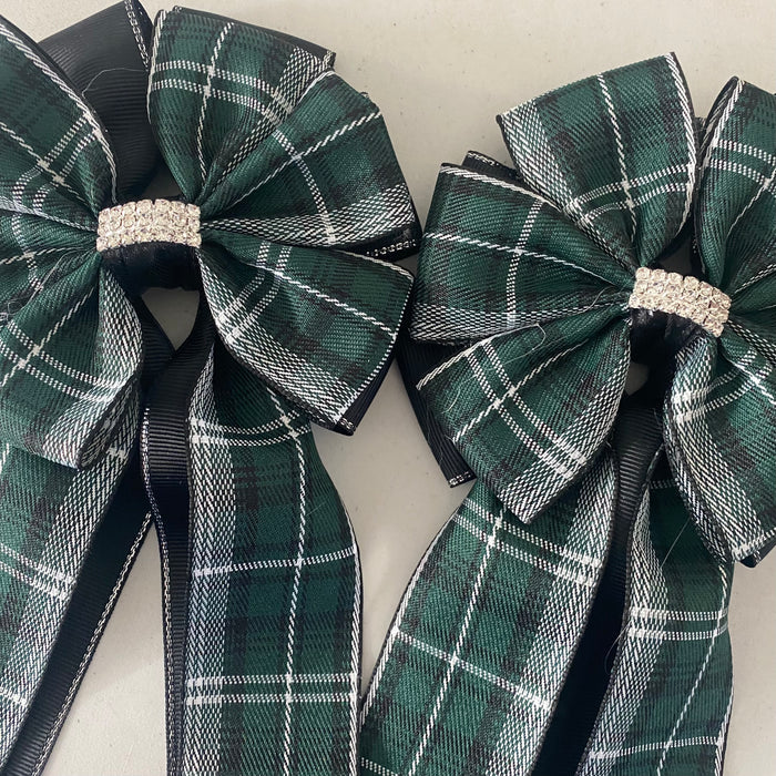 🤩 Show Bows: Hunter Plaid on Black