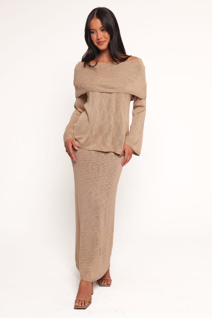 Petal and Pup USA TOPS Indya Off Shoulder Top - Mocha