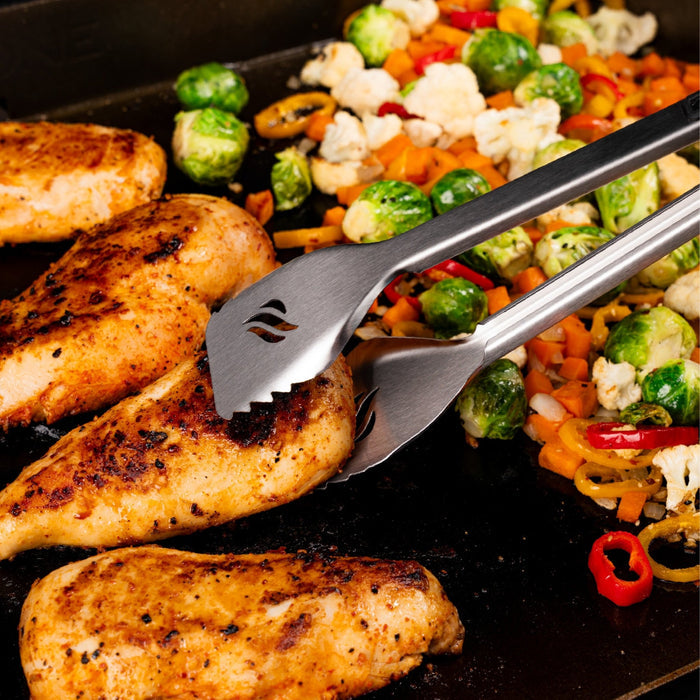 Iron Forged Deluxe Kit - Must - Have Griddle Accessories | Blackstone Products