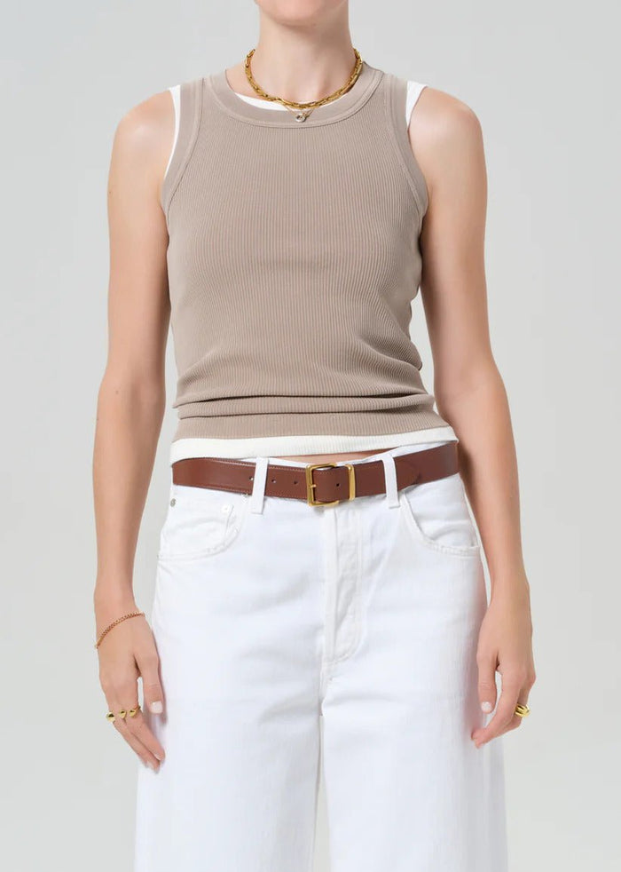 Isabel Rib Tank in Sandatlas