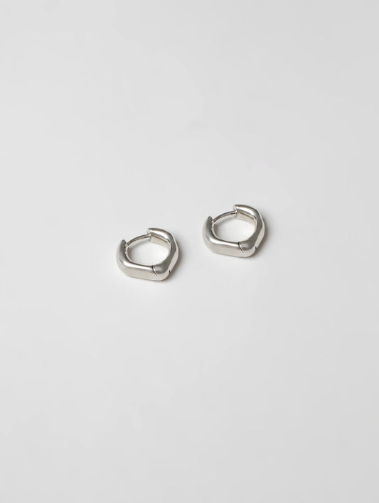 -Earrings-wolfcircus.com