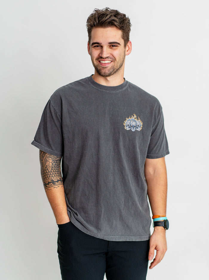 LOS ANGELES BASKETBALL - “3 SKULL” PREMIUM T - SHIRT – T-Shirt – Dead Threads Apparel