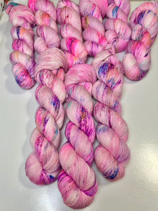 Mace of Skeins Spade Fingering