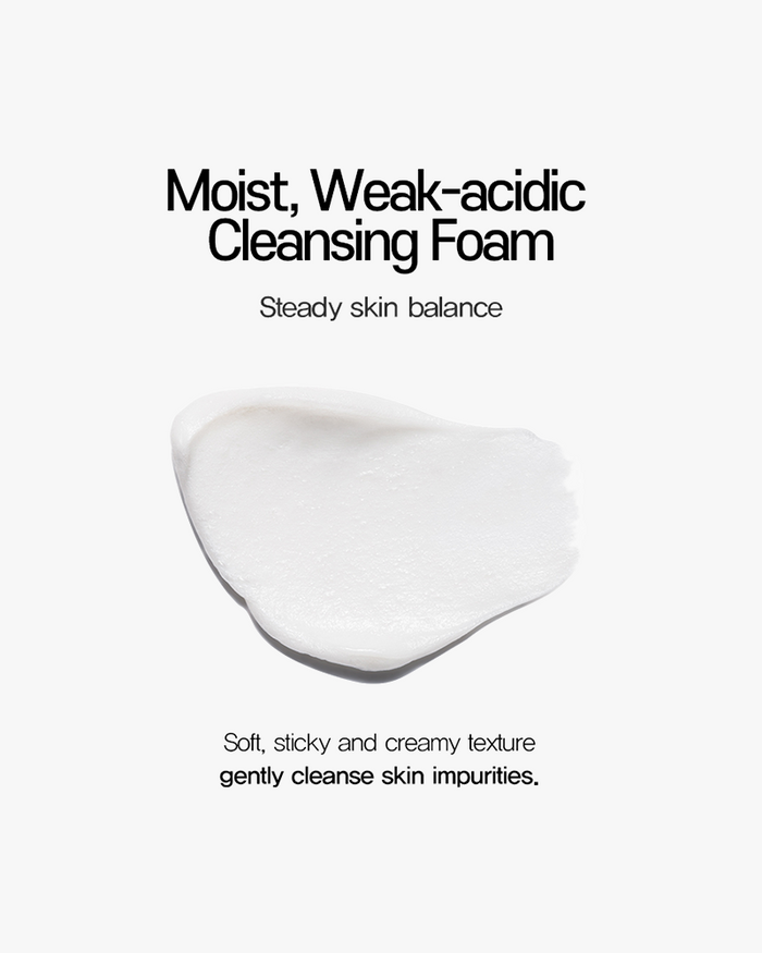 make p:rem Safe Me Relief Moisture Cleansing Foam