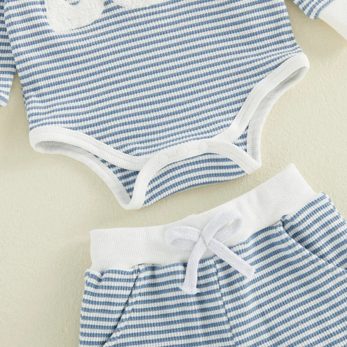 MAMA'S BOY Striped Joggers Outfit