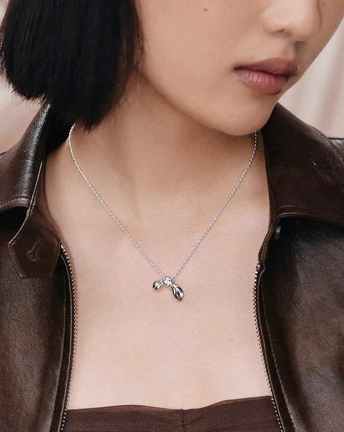 MARKGONG Bow Pendant Necklace | Silver Plated Necklaces Missoma