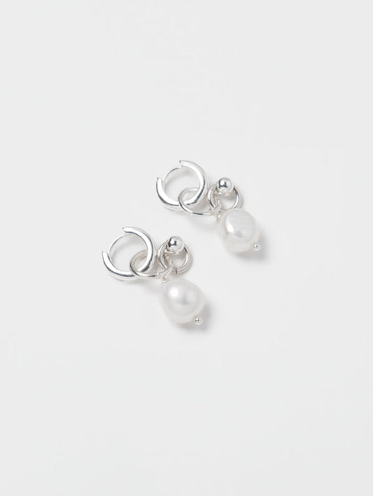-Earrings-wolfcircus.com