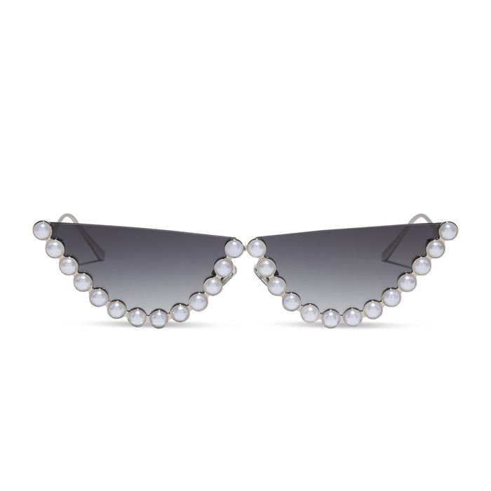 emily in paris x diff eyewear featuring the mindy 2.0 cateye sunglasses with a champagne pearl frame and grey gradient lenses front view