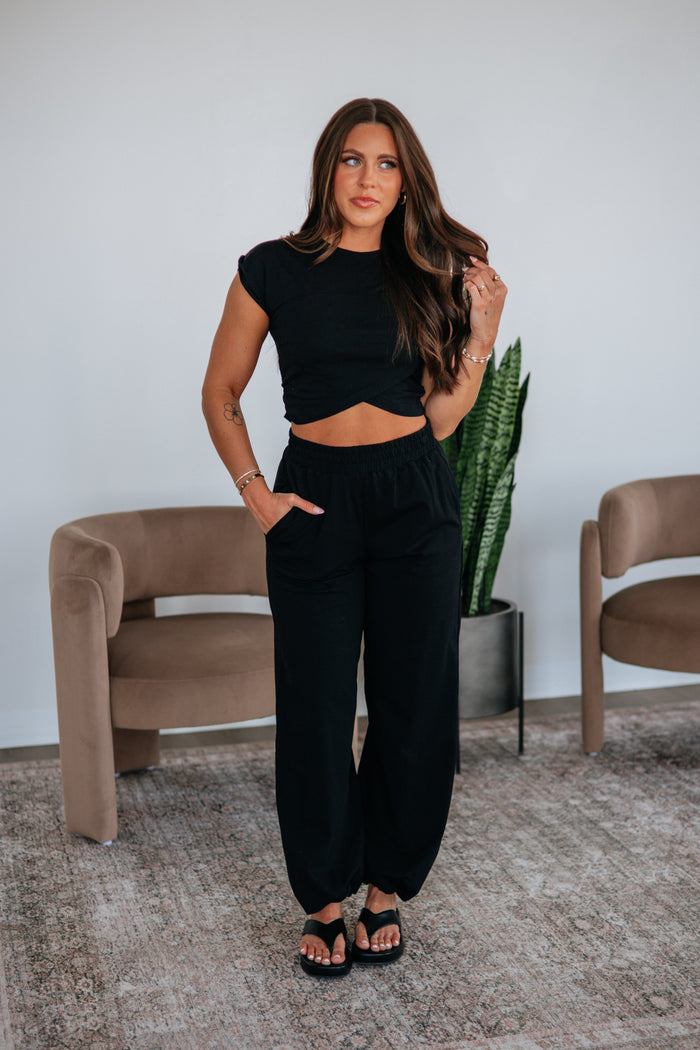 Black / Small