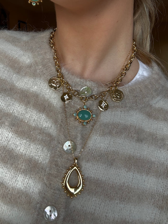 Unique gold jewellery piece for layering necklaces Octavia Necklace