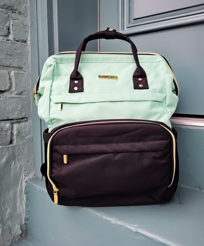OLL252 Studio Essentials Backpack