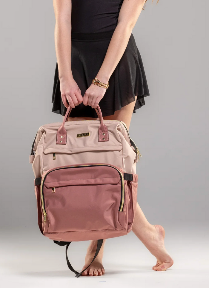 OLL252 Studio Essentials Backpack