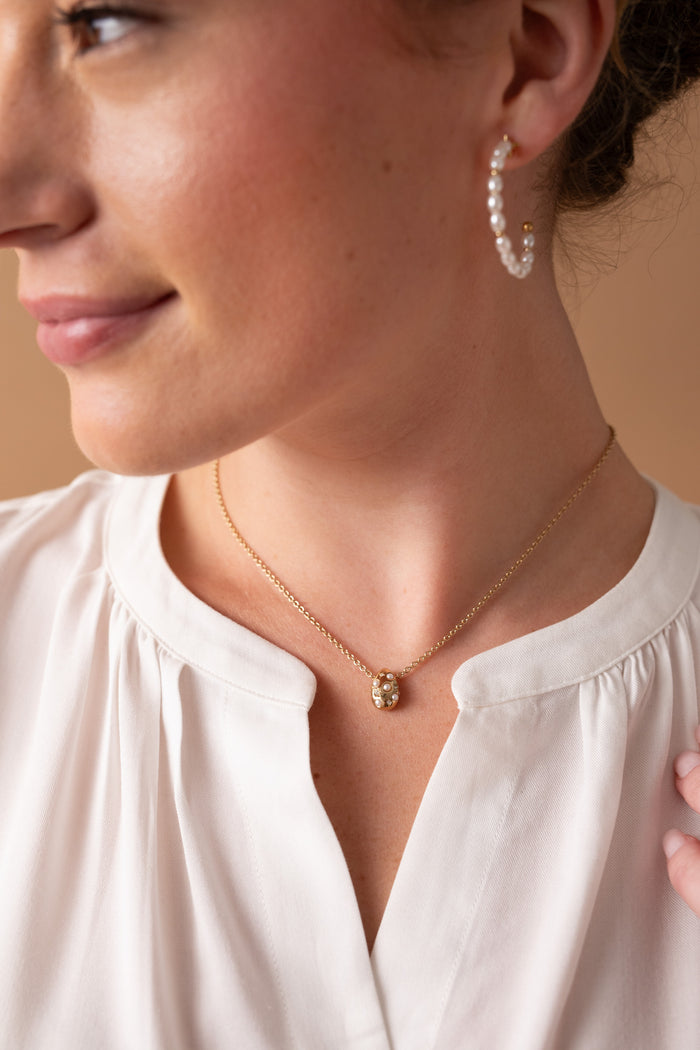 Pearl and Crystal Pendant Necklace